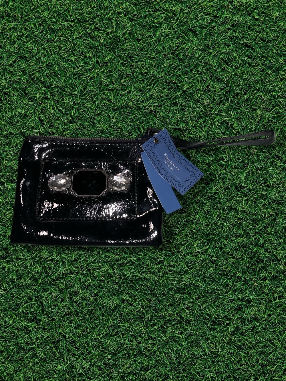 NWT Vera Wang Wristlet